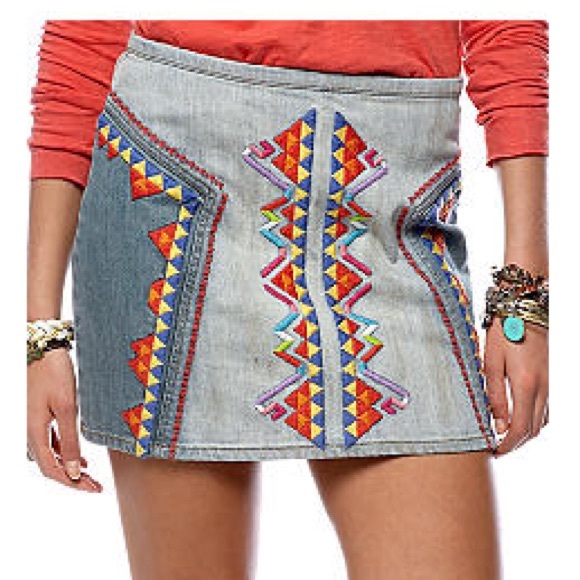 Free People Dresses & Skirts - Free People sz 12 Embroidered Mini Denim Skirt